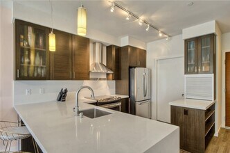 1760 NW 56th St in Seattle, WA - Building Photo - Building Photo