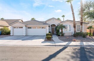 2267 Alanhurst Dr in Henderson, NV - Building Photo