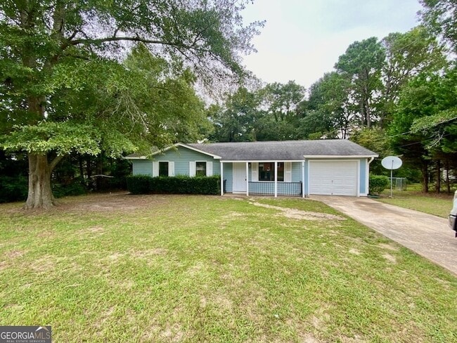 301 New Cir Dr