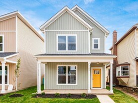 166 Wisconsin Ave in Columbus, OH - Building Photo
