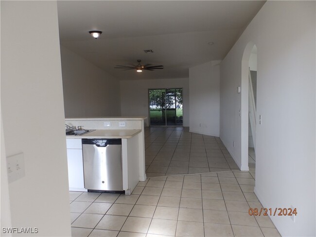 4143 Skyline Blvd in Cape Coral, FL - Building Photo - Building Photo