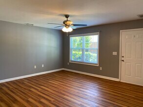 1305 Cedar Shoals Drive #500 in Athens, GA - Building Photo - Building Photo