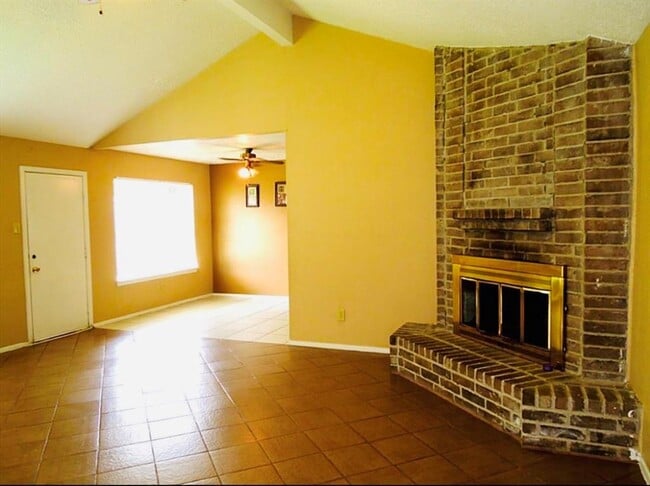 property at 7015 Sharpsburg Dr