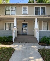 210 W Wisconsin Ave in DeLand, FL - Building Photo