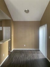 1133 Southpointe Dr in Desoto, TX - Building Photo - Building Photo