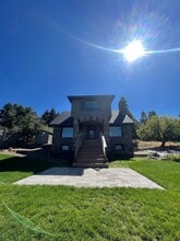 791 Lakeshore Dr in Klamath Falls, OR - Building Photo - Building Photo