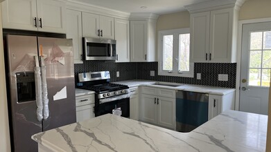 968 Preakness Ave in Wayne, NJ - Building Photo - Building Photo