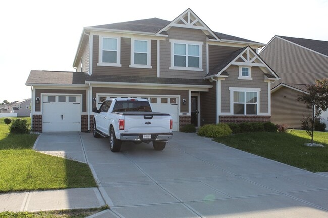property at 1324 Eton Wy