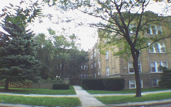 Mozart Court in Chicago, IL - Building Photo - Building Photo