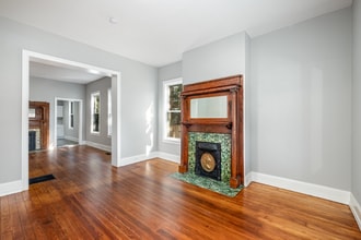 118 E 19th St in Covington, KY - Foto de edificio - Building Photo