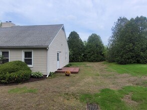 84 Washington Rd in Woodbury, CT - Building Photo - Building Photo