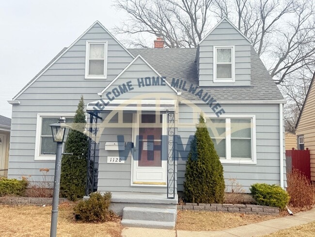 1120 S 114th St in West Allis, WI - Building Photo - Building Photo