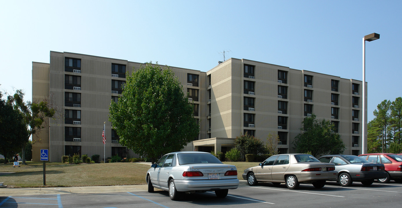 Tower West Apartments in Fayetteville, NC - Building Photo