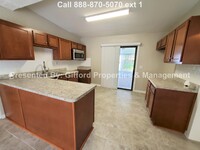 10526 Biscayne Blvd in Jacksonville, FL - Building Photo - Building Photo