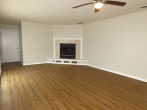 1921 E 5th St in Tyler, TX - Building Photo - Building Photo