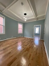 183 Wegman Pky in Jersey City, NJ - Building Photo - Building Photo