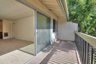 5518 Armitos Ave in Goleta, CA - Building Photo - Building Photo