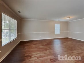 264 Farrington Dr in Clayton, NC - Building Photo - Building Photo