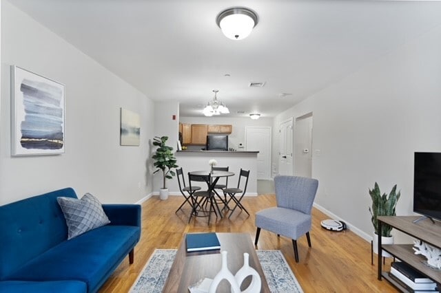 179 Washington Ave, Unit 206 in Chelsea, MA - Building Photo - Building Photo