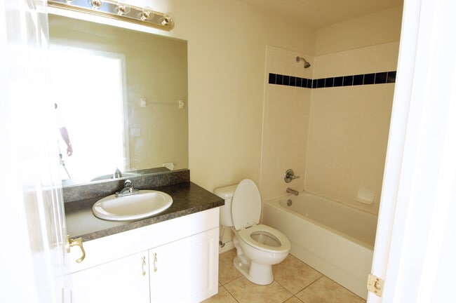 6755 Dairy Rd, Unit 6755 in Zephyrhills, FL - Foto de edificio - Building Photo