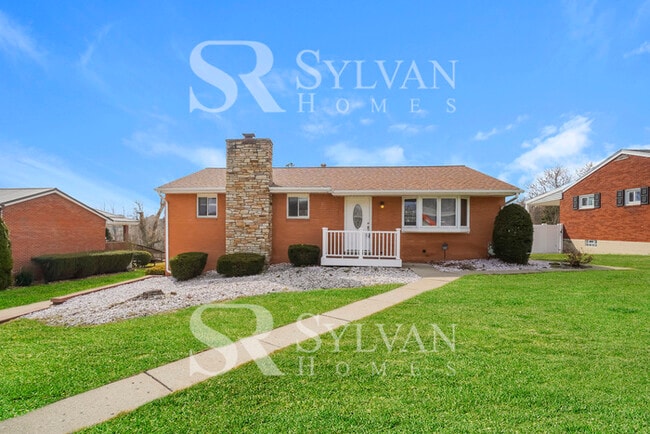 120 Trinity Dr in Aliquippa, PA - Building Photo - Building Photo