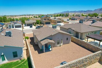 366 Montoya Vista Ct in El Paso, TX - Building Photo - Building Photo