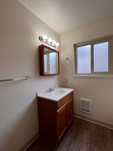 3033 NE 140th St in Seattle, WA - Building Photo - Building Photo