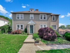 25 Fremont St in Harrison, NY - Building Photo