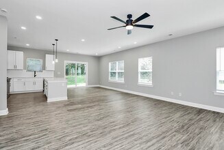 915 Yellowstone Dr in Charlotte, NC - Building Photo - Building Photo