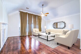 5976 Kansas St in Houston, TX - Building Photo - Building Photo