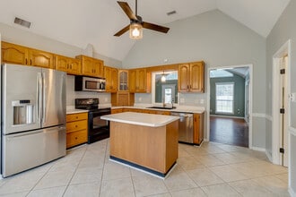 397 Greenwich Dr in Richmond Hill, GA - Building Photo - Building Photo