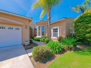 2843 E Quincy Ave in Fresno, CA - Building Photo - Building Photo