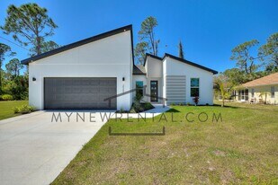 2610 Valkaria Ave in North Port, FL - Building Photo