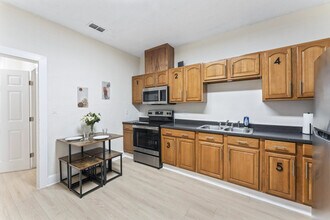 1524 Dyal St in Jacksonville, FL - Building Photo - Building Photo