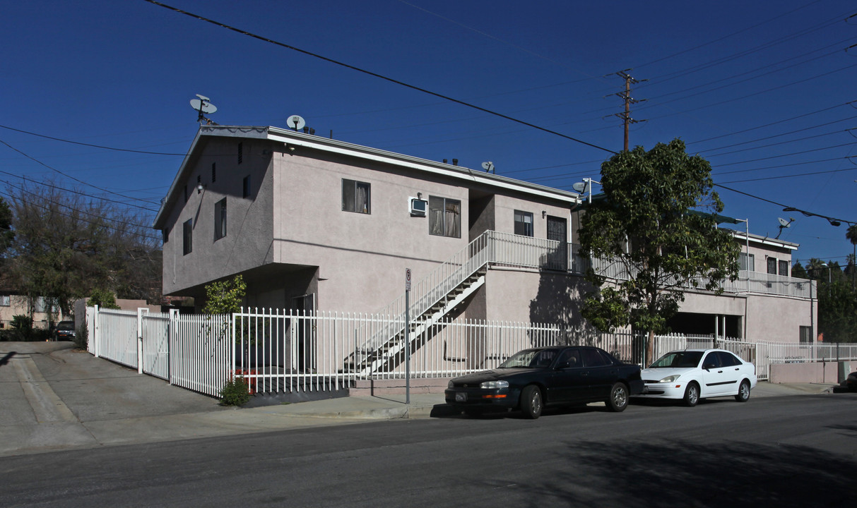 2938 W Avenue 36 in Los Angeles, CA - Building Photo