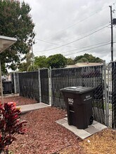 1013 State St in West Palm Beach, FL - Building Photo - Building Photo