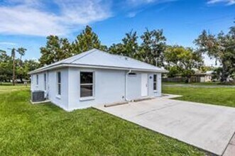 3100 W Reynolds St in Plant City, FL - Building Photo - Building Photo
