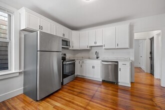 138 K St, Unit 2 in Boston, MA - Building Photo - Building Photo