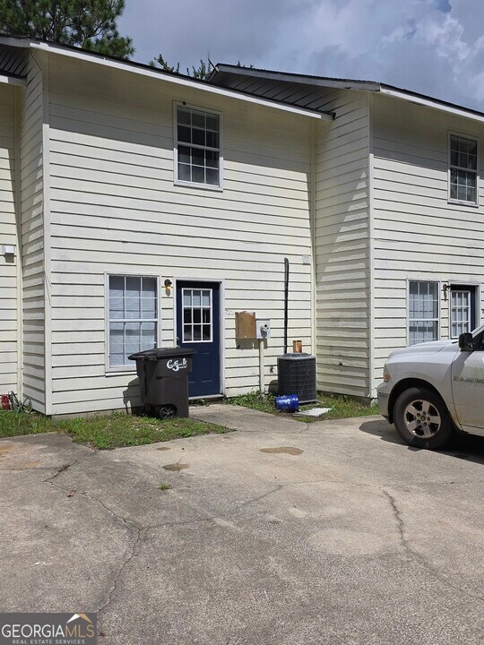 722 Morningside Ln in St. Marys, GA - Building Photo