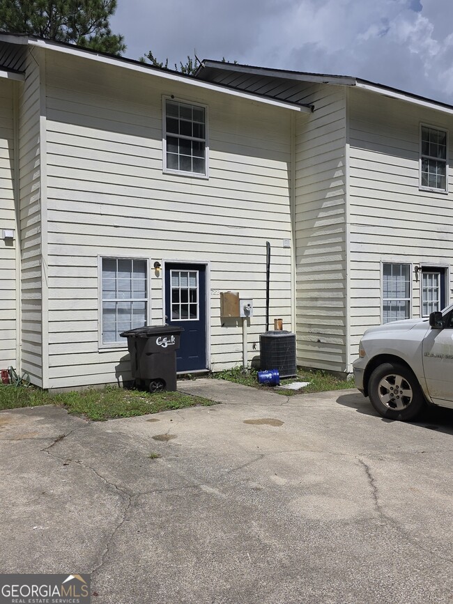 property at 722 Morningside Ln