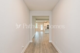 1825 Atwood Dr in Anna, TX - Foto de edificio - Building Photo