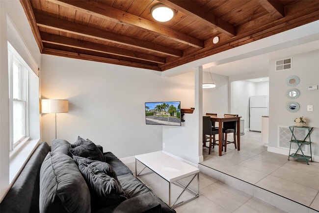 property at 901 SE 14th Ct