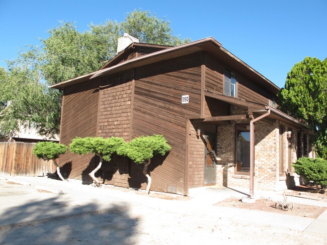 property at 3190 Hill Ave