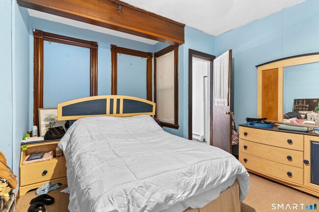 78 Buckingham St in Watertown, CT - Building Photo - Building Photo