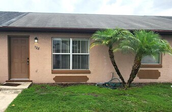 128 Las Brisas Way in Kissimmee, FL - Building Photo - Building Photo