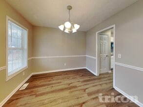 401 Breeze Way in Winder, GA - Building Photo - Building Photo