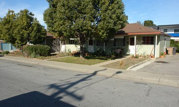 1926 Gamel Way in Mountain View, CA - Building Photo - Building Photo