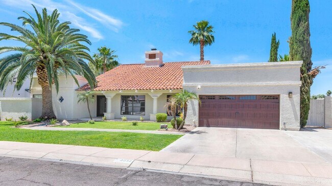 9032 N 83rd St in Scottsdale, AZ - Foto de edificio - Building Photo