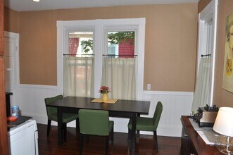 10 Roberts St, Unit #2 in Brookline, MA - Building Photo - Building Photo