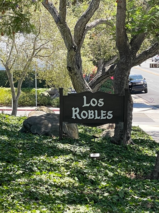 Los Robles - Senior 55+